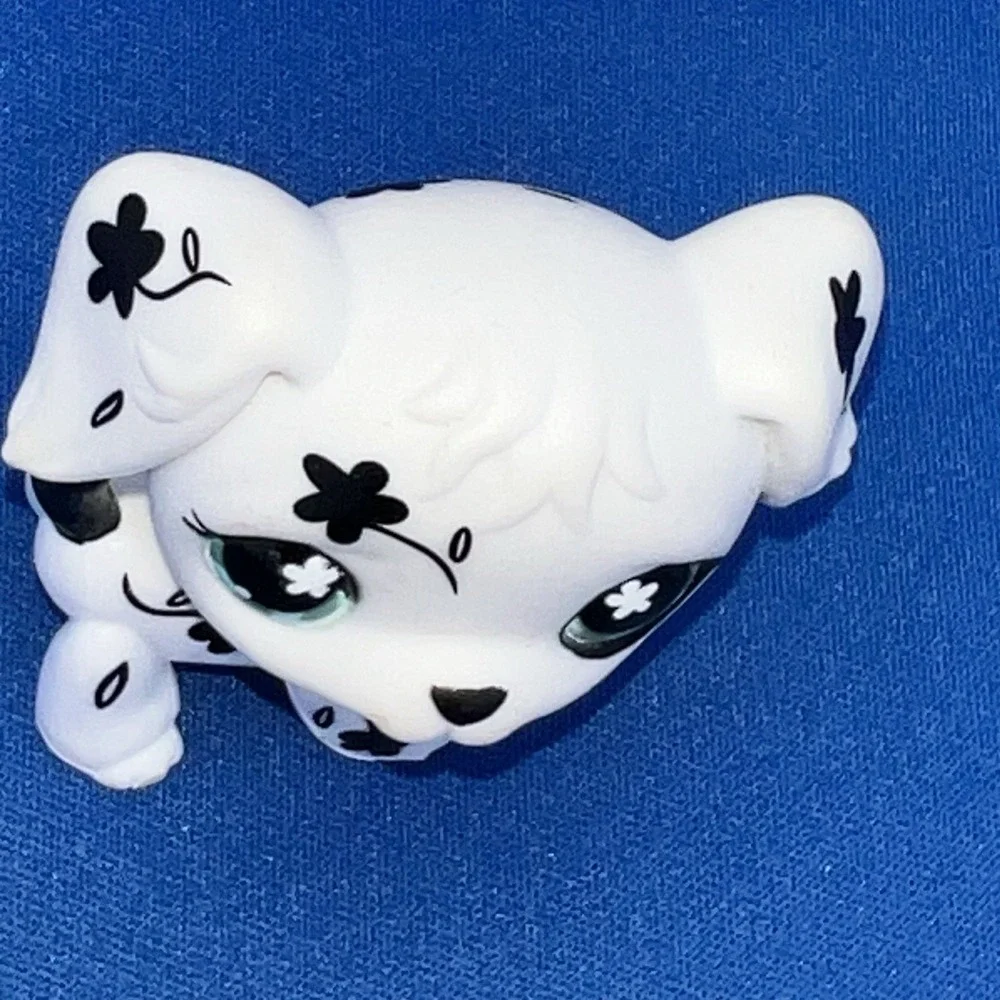 Hasbro Littlest Pet shop #469 Dog Cuddliest Dalmatian White & Black Authentic